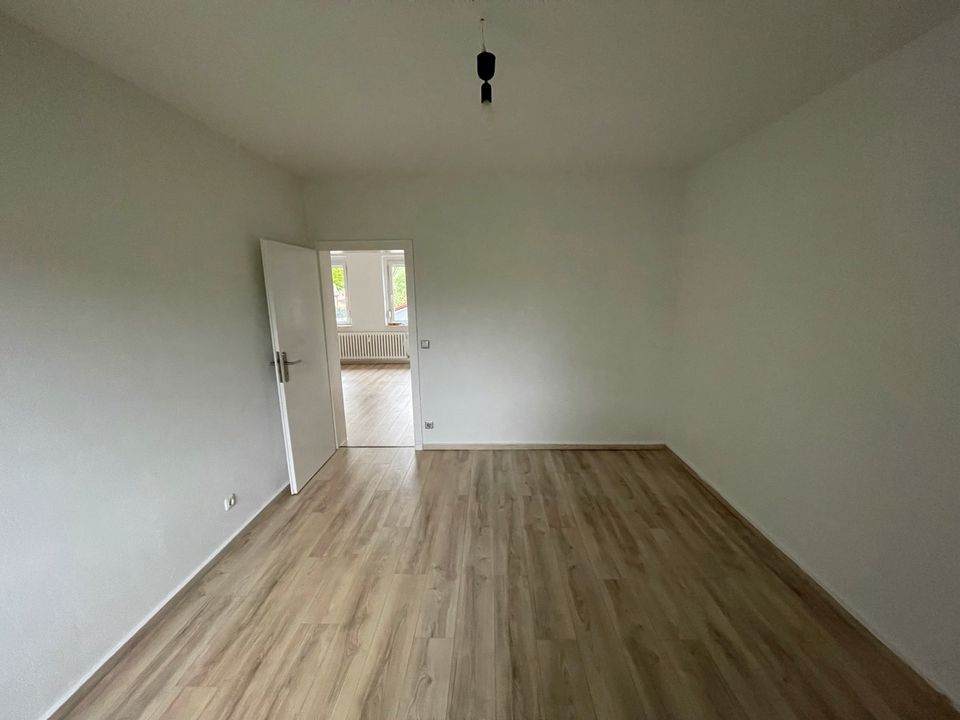 Frisch renovierte 2-Zimmer-Wohnung in 44651 Herne in Herne