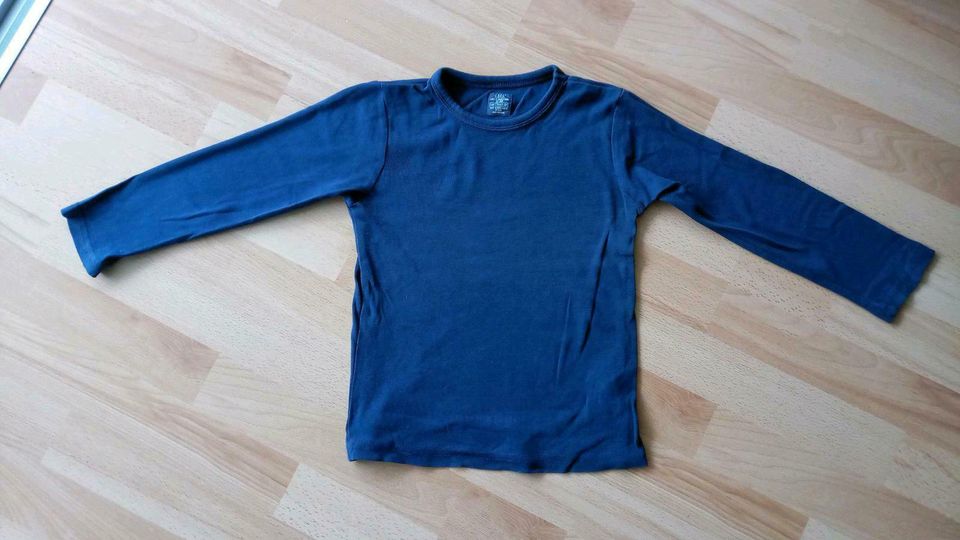 Langarmshirt Sweatshirt Gr. 110-116 nach Wahl in Karben