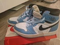 NIKE Air JORDAN 1 Retro High OG UNIVERSITY Blue 38.5 Köln - Ostheim Vorschau
