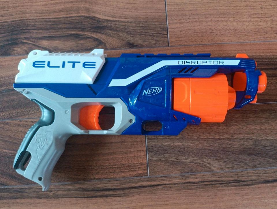 Nerf Elite Disruptor und Nerf Elite 2.0 Commander in Glauchau