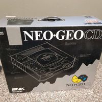 Neo Geo CD mit 2 Controller und Spiele Nordrhein-Westfalen - Westerkappeln Vorschau