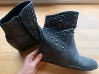 Mermaid Stiefelette Stiefel grau Nieten 38 Top Zustand Huchting - Grolland Vorschau