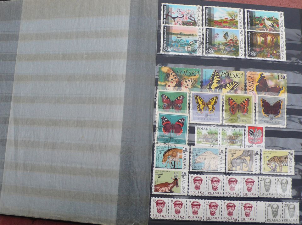 Polnische Briefmarken - Sammlung inklusive Briefmarken - Album in Deiningen