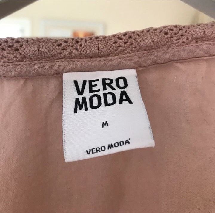 Bluse Vero Moda, ärmellos, Gr.M, rosé, Sommer 2024, romantisch in Templin