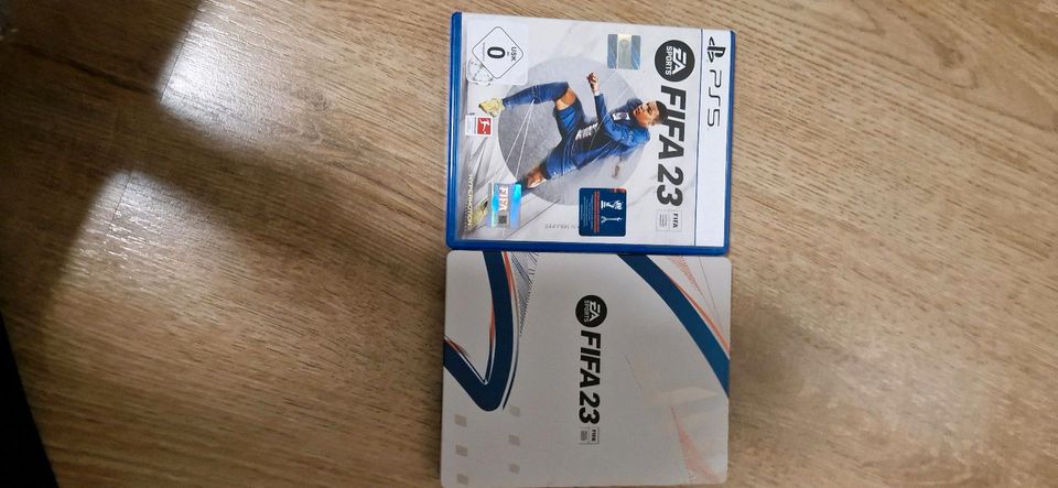 Play Station 5 Fifa 23 in Weißenfels