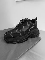 Balenciaga Triple S 42 Essen-West - Frohnhausen Vorschau