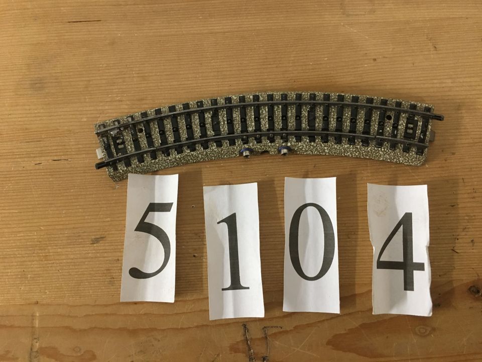 Märklin H0 5104 Kontaktgleis gebogen M-Gleis in Tettnang