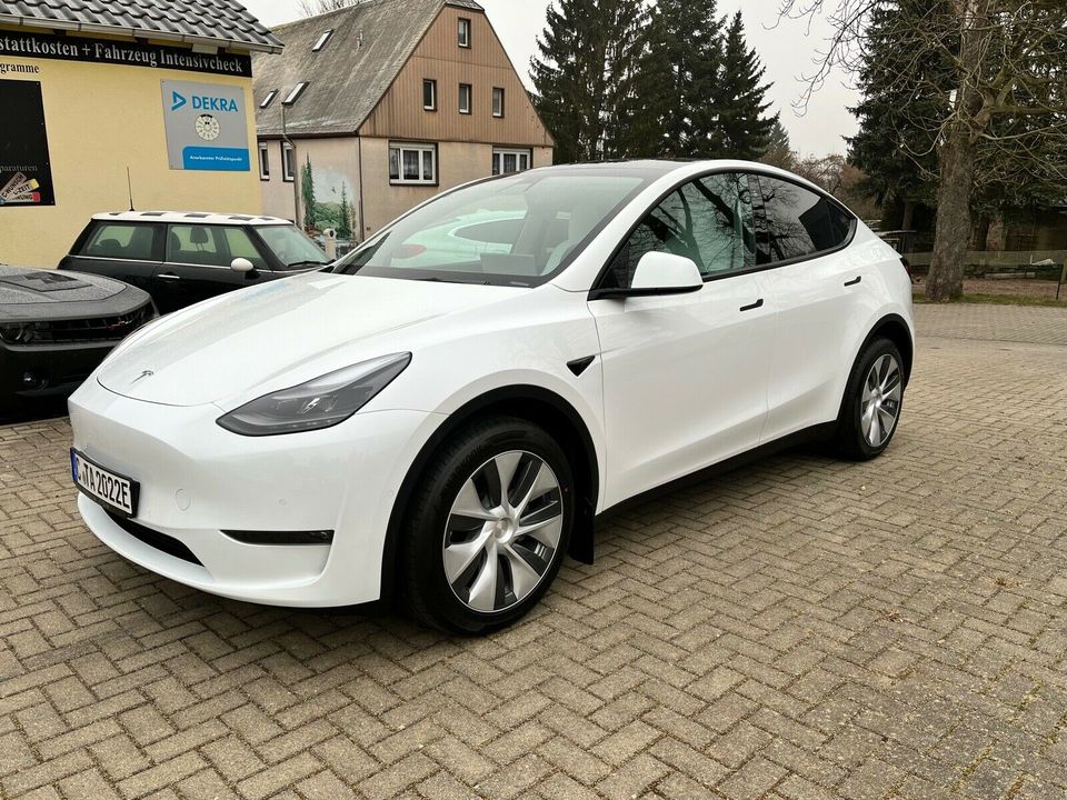 Tesla Model Y /Schnupper-Miete/Mieten/Beratung E-Mobil/im Abo in Mittelbach