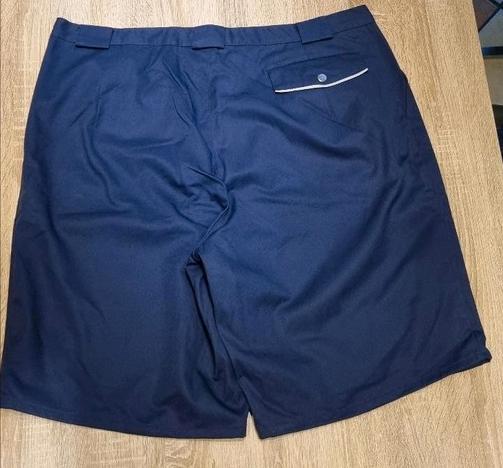 Uvex kurze dunkelblaue Chino Gr. XXL - NEU in Delmenhorst