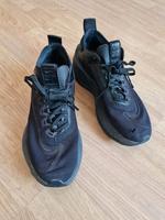 Nike Sneaker abgetragene Turnschuhe Gr. 38 Leipzig - Leipzig, Zentrum Vorschau