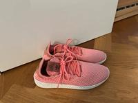 Adidas Pharrell Williams 38 2/3 rosa pink Schleswig-Holstein - Lübeck Vorschau