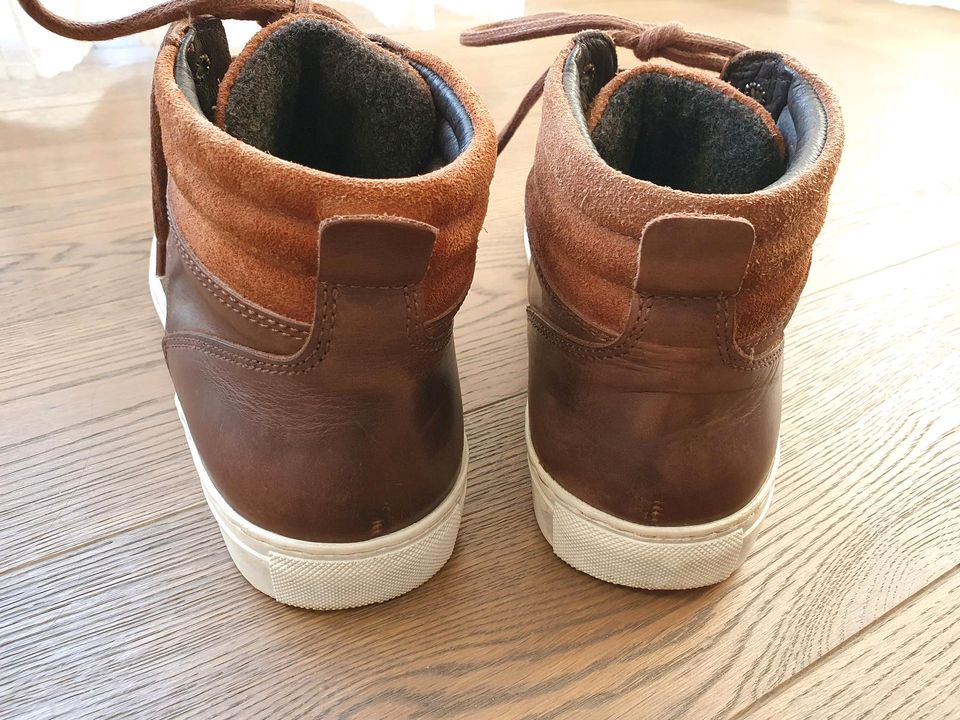 MAXIMO Sneaker/Stiefel Leder dunkelbraun, leicht gefüttert Gr. 41 in Kornwestheim