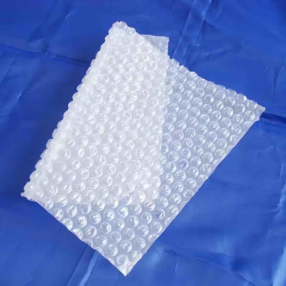 Luftpolsterfolie 3-lagig 10mm Noppen Verpackungsmaterial Rolle in Karben