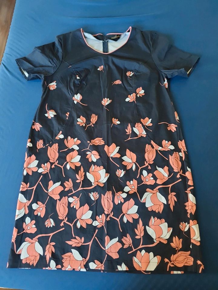 Kleid von atelier gr.22 in Brandenburg - Eberswalde | eBay Kleinanzeigen  ist jetzt Kleinanzeigen