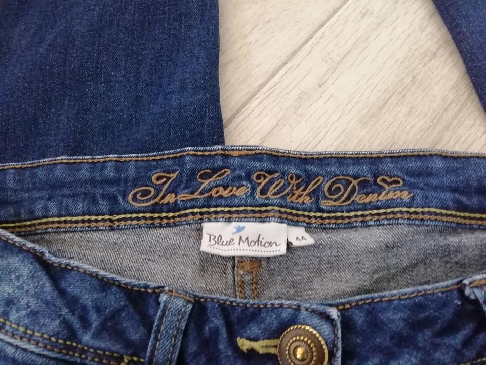 Blue Motion Jeans Gr 44 in Lollar