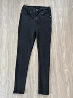 Jeans Gr. S neuwertig H&M Niedersachsen - Oldenburg Vorschau
