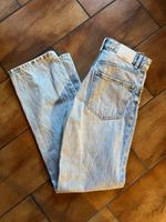 Bershka Jeans High Waist Straight 36 Hessen - Bensheim Vorschau