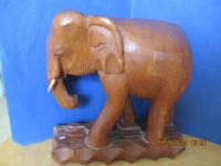 großer Elefant - Vollholz - h 23cm/l 23 cm/b 11 cm-1500g Niedersachsen - Wennigsen Vorschau