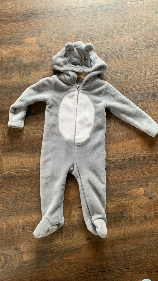 Teddybär Anzug Baby Flauschanzug Gr.80 wie neu grau weiß in Elmenhorst/Lichtenhagen