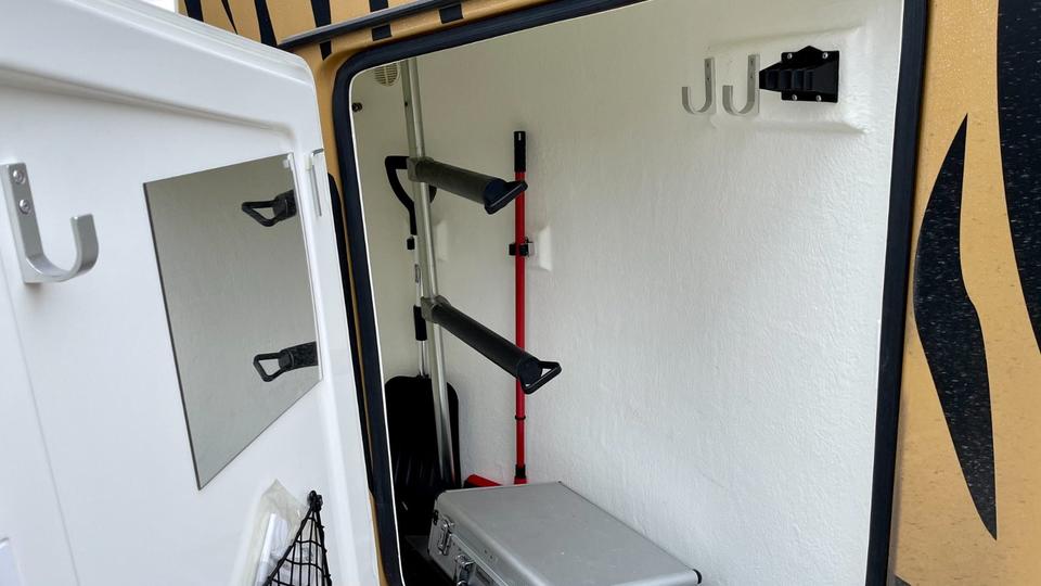 Pferdeanhänger Böckmann Anhänger mieten 2.400 kg Verleih in Ganderkesee