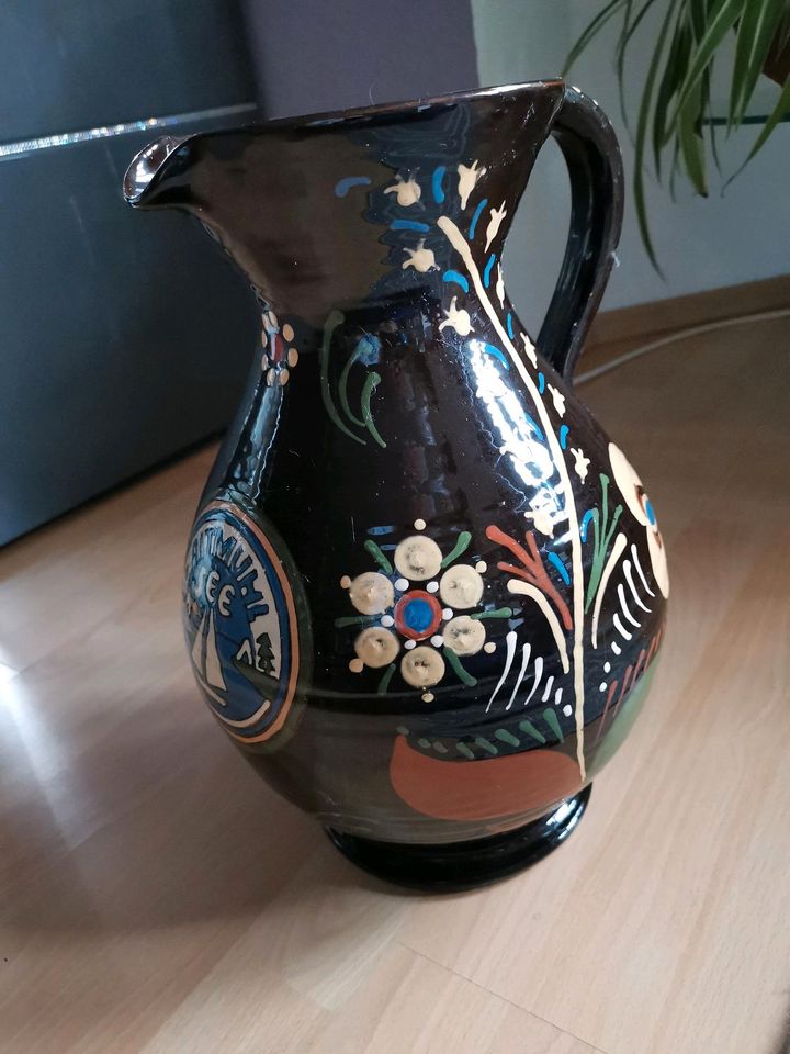 Topf aus Keramik in Nürnberg (Mittelfr)