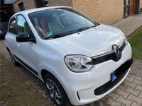 Renault Twingo E-TECH nur 1.600km-Full Service/Garantie bis 12/27 Berlin - Mahlsdorf Vorschau