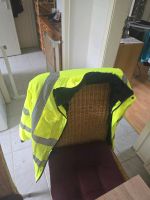 Arbeits Jacke neon Gelb paarmal getragen Größe XL Nordrhein-Westfalen - Remscheid Vorschau