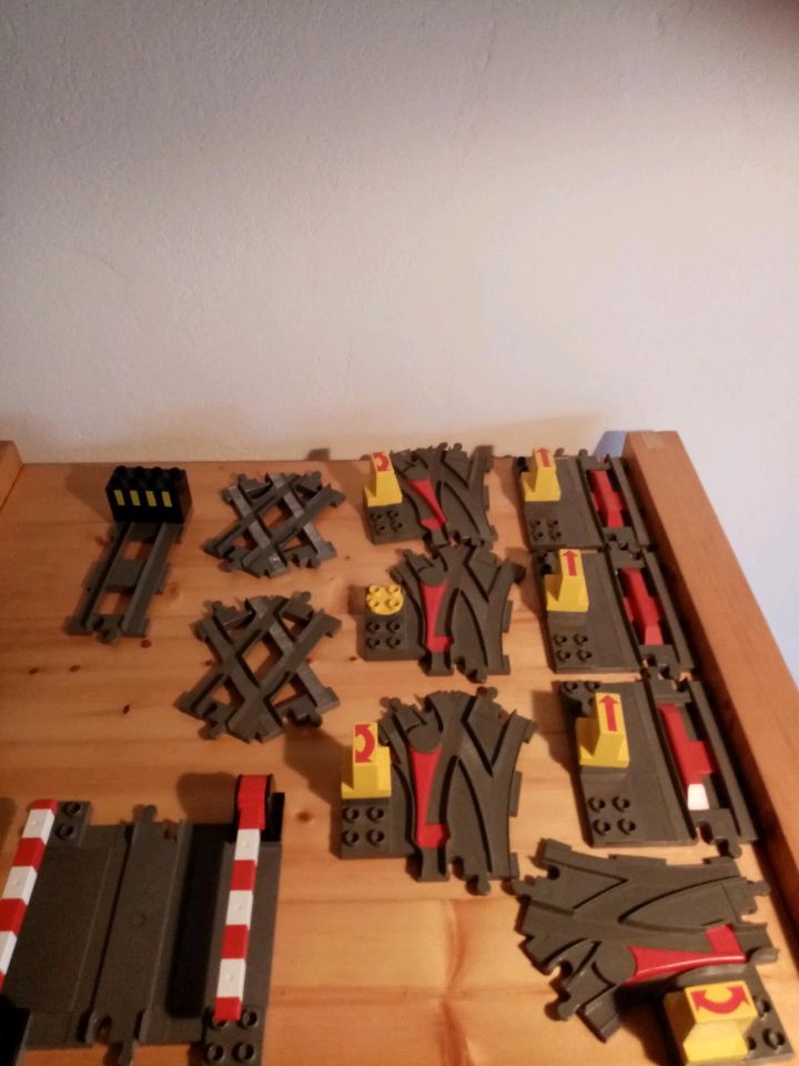 Lego duplo Eisenbahnschienen in Stoltenberg