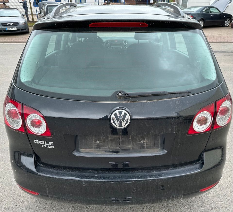 Golf 6 Plus 1.6 TDI Klima - PDC - 77tkm in Isselburg