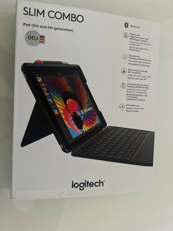 iPad 6 mit Logitech Tastatur in Siegen