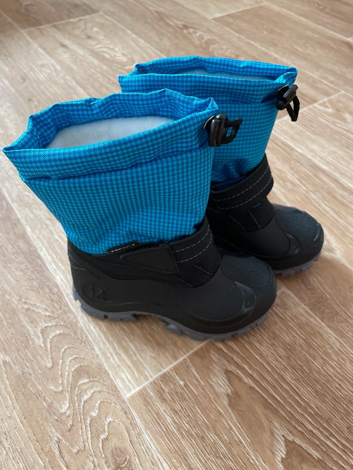 Dicke Winterschuhe Gr. 24 NEU in Güstrow