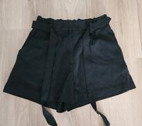 Shorts H&M Gr. 40 schwarz Baden-Württemberg - Wyhl Vorschau