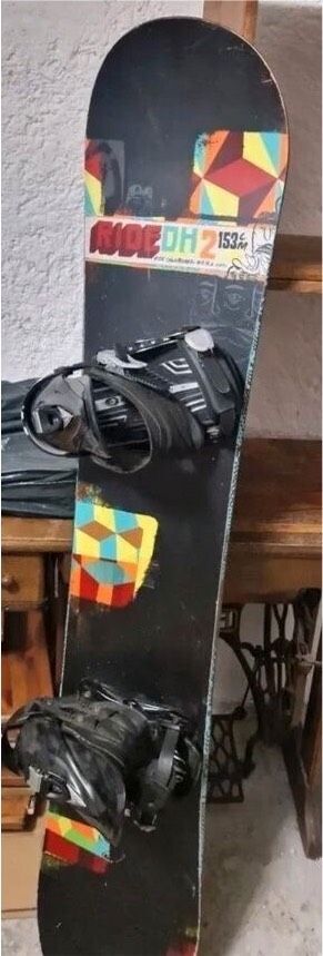 Gepflegtes RIDE Snowboard DH2 in Länge 153cm mit Bindungen in München