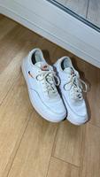Sehr gute Nike Sneaker in 43 Dithmarschen - Heide Vorschau