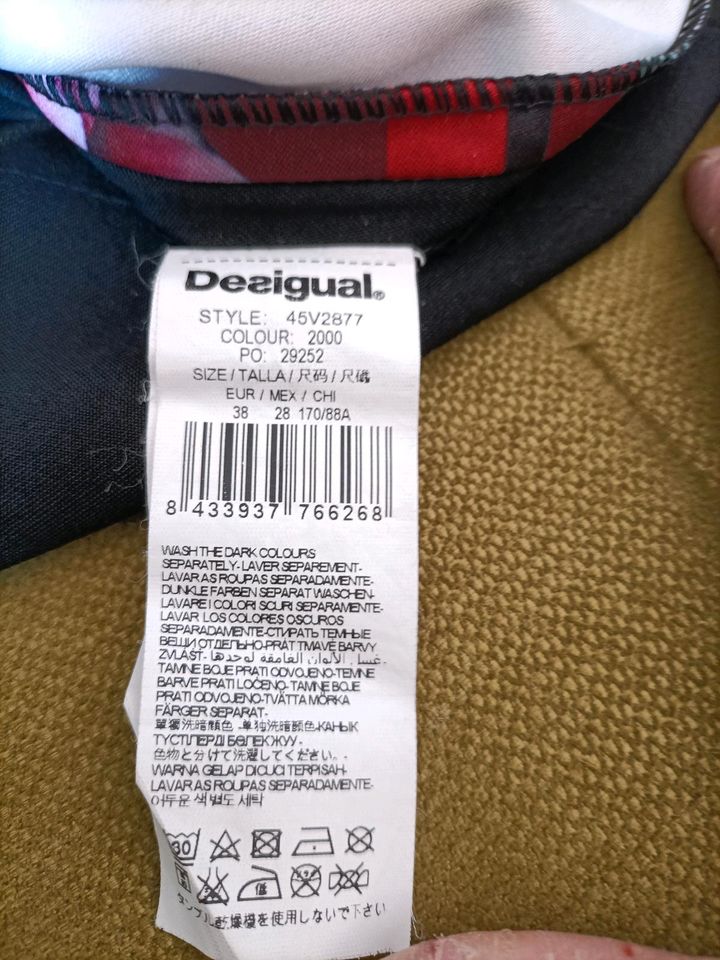 Desigual Kleid gr. 38 in Deggendorf