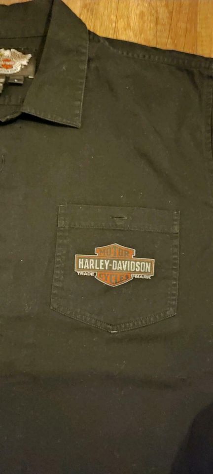 Harley-Davidson Herren Kurzarm Hemd Gr. L schwarz in Holzkirchen