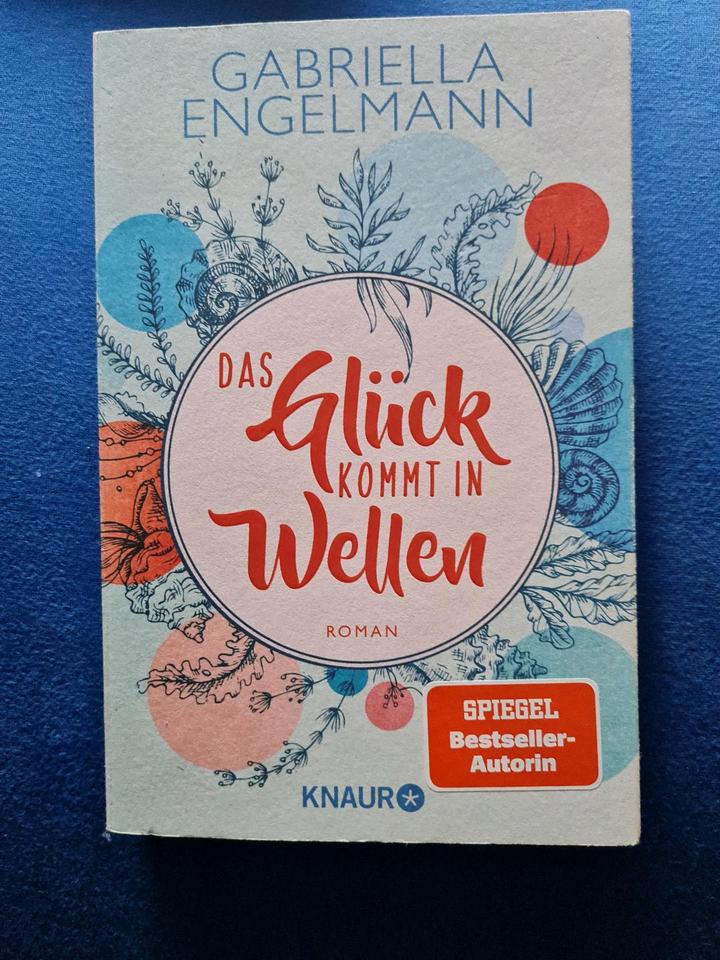 Wunderschönes Bücherpaket von Gabriella Engelmann in Pforzheim