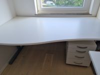 Höhenverstellbarer Schreibtisch (manuell) weiß & Rollcontainer Nordrhein-Westfalen - Willich Vorschau