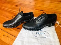 Elegante Prada Lederschuhe mit Nieten Berlin - Pankow Vorschau