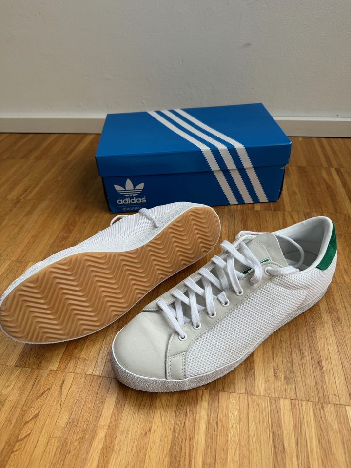 Adidas Rod Laver Vintage Sneaker / EUR 44 / US 10 / UK 9,5 / OVP in Berlin