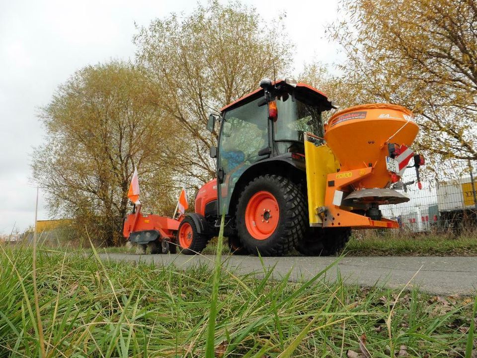 Winterdienst Mietpaket Traktor Schneeschild Saison 2024/2025 in Nottuln