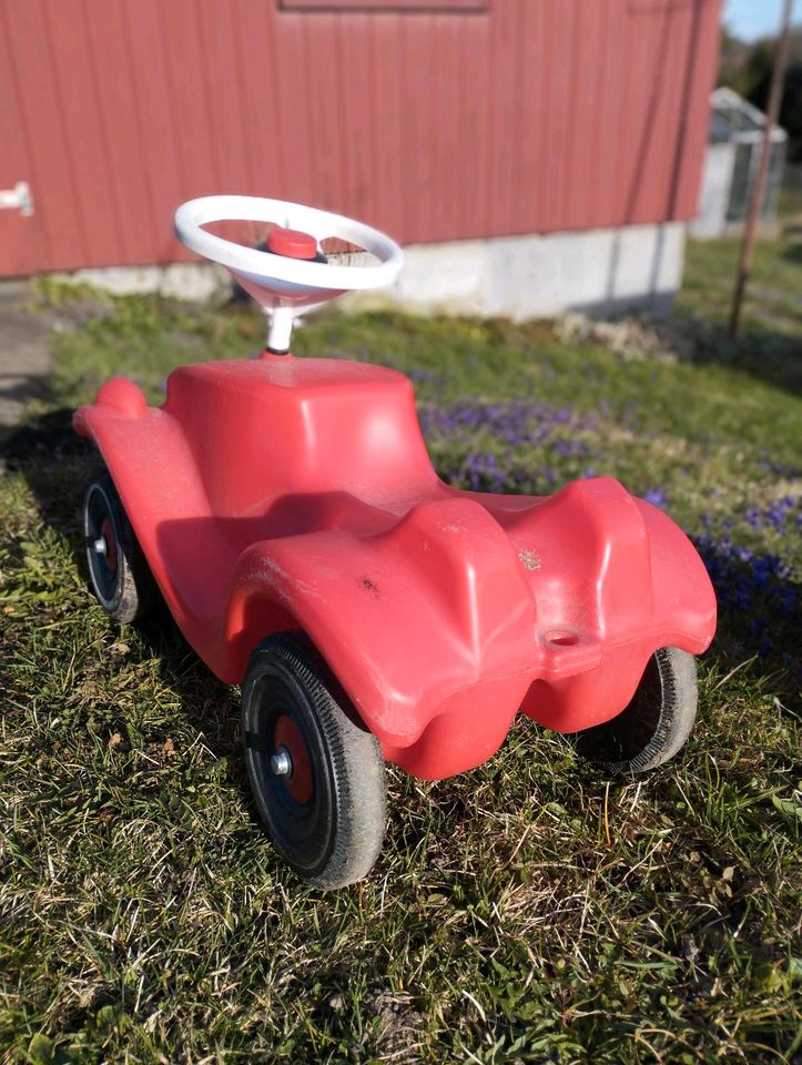 Bobby Car mit Anhänger in Walthersdorf