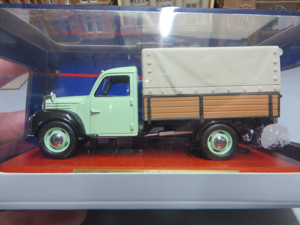 FRAMO V 901 PICK UP ..ATLAS VERLAG 1:43 Modell...für 20 € in Essen