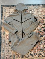 Nike Anzug M Nordrhein-Westfalen - Unna Vorschau