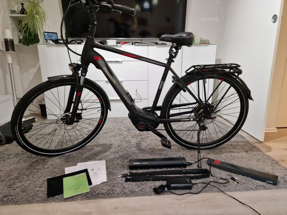 Pegasus Premio Evo 10 Pedelec E-Bike RH 55 Service NP. 3800€ in Köln