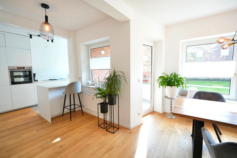Hochwertig ausgestattete 2,5 Zimmer-Eigentumswohnung mit Balkon und moderner Einbauküche in Hamburg
