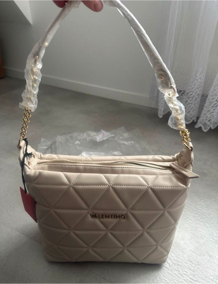 Handtasche Valentino Carnaby   NEU!!!!!! in Iserlohn