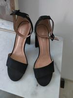 Amisu Damen Schuhe, Sandalen Neustadt - Huckelriede Vorschau