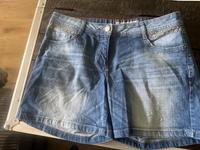 Kurze Jeansshorts Nordrhein-Westfalen - Ratingen Vorschau