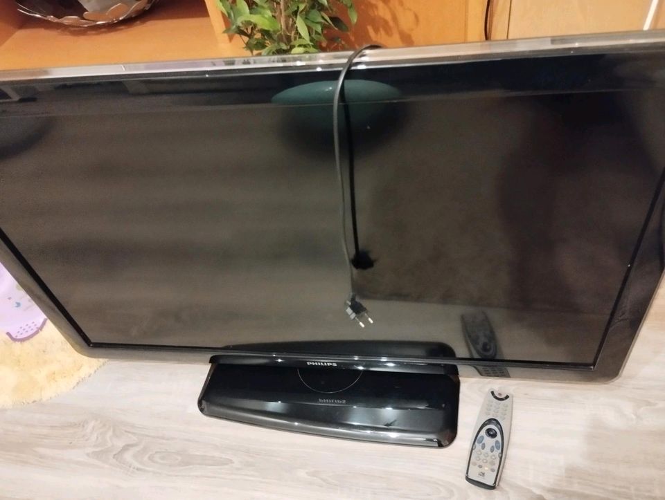 Fernseher Philips 42 Zoll in Wilhelmshaven